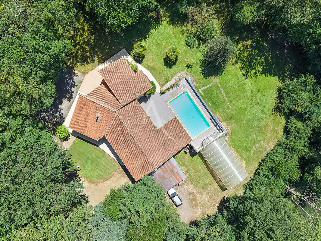 Maison à VIHIERS