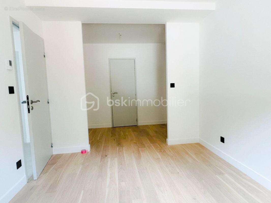 Maison à CHAMPAGNE-AU-MONT-D&#039;OR