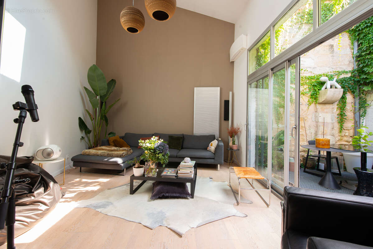 Appartement à BORDEAUX