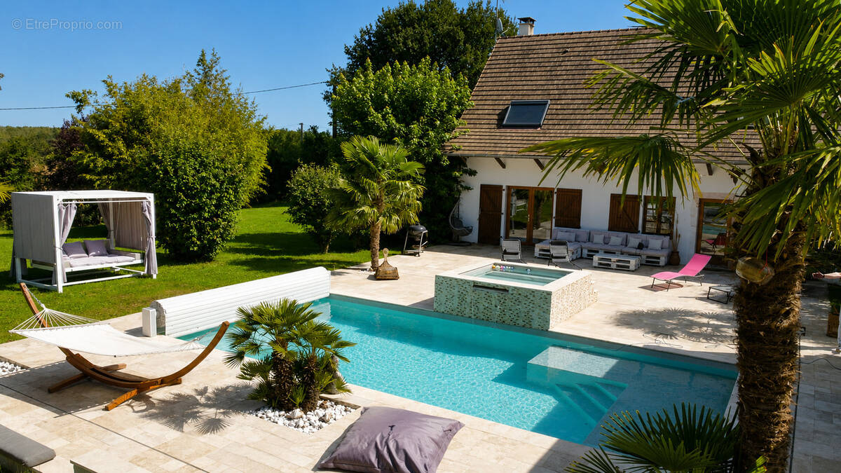 Maison à TOURNUS