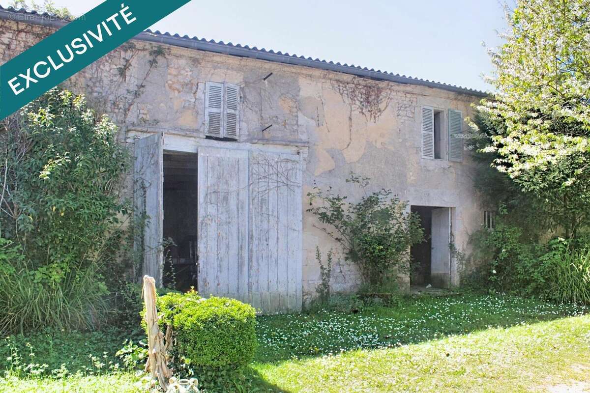 Photo 2 - Maison à SAINT-GENIS-DE-SAINTONGE