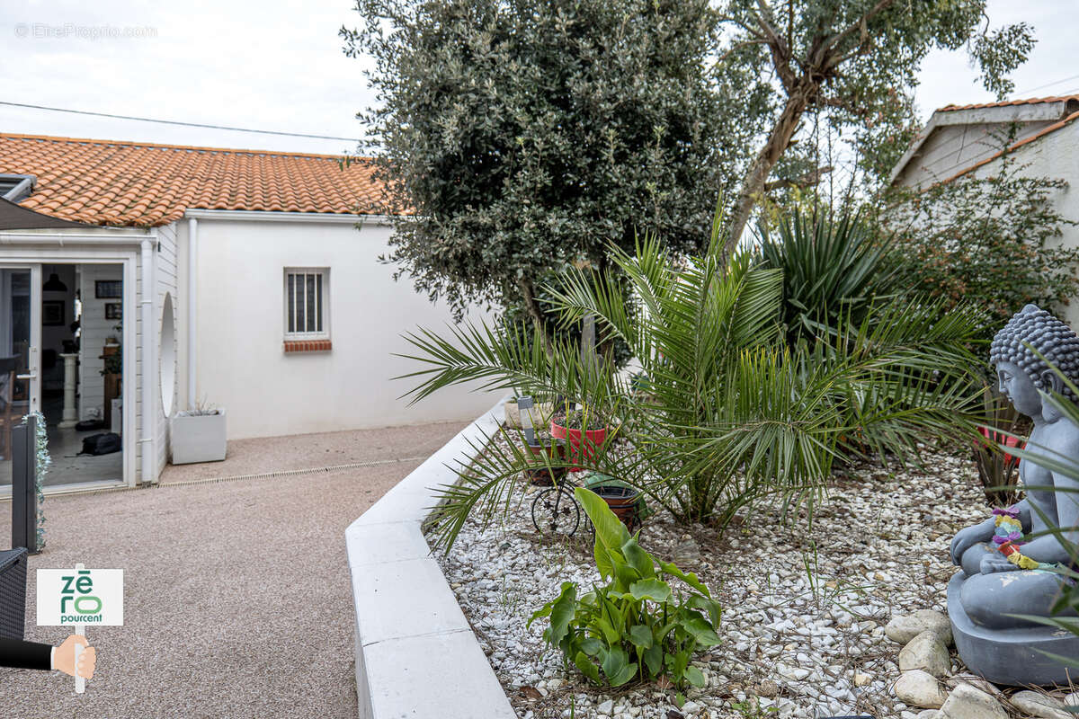 Maison à L'AIGUILLON-SUR-MER
