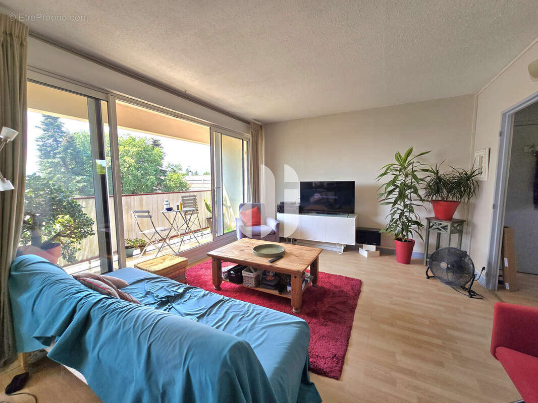 Appartement 4 pièces Gradignan 72 m2 avec balcon cave et parking - photo 2