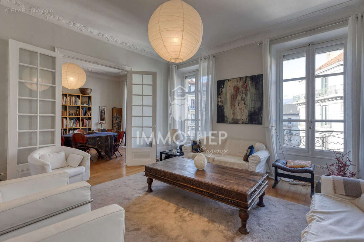 Appartement à GRENOBLE
