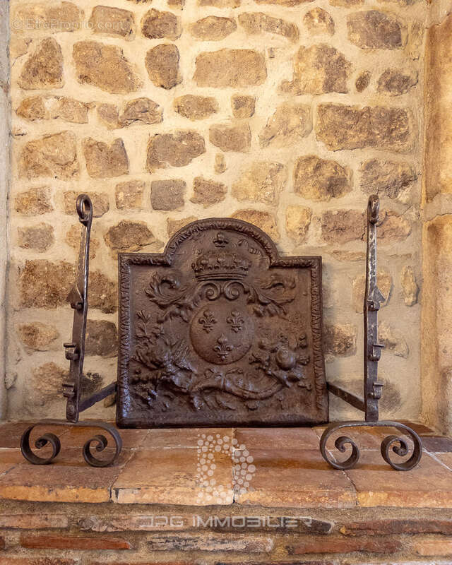 Ancien presbytère du XIV? siècle - 310 m2 - Volumes rares et potentiel d’usage Gourdon - Bourgogne du Sud - photo 14