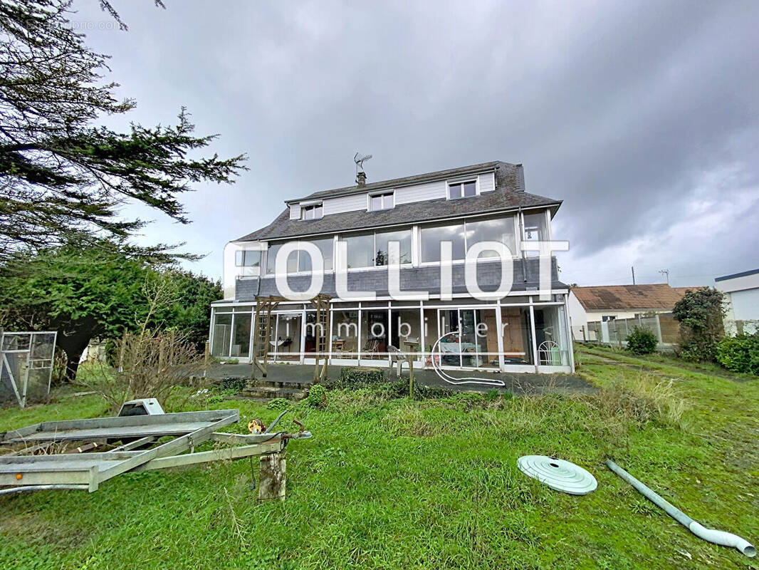 Maison à AGON-COUTAINVILLE