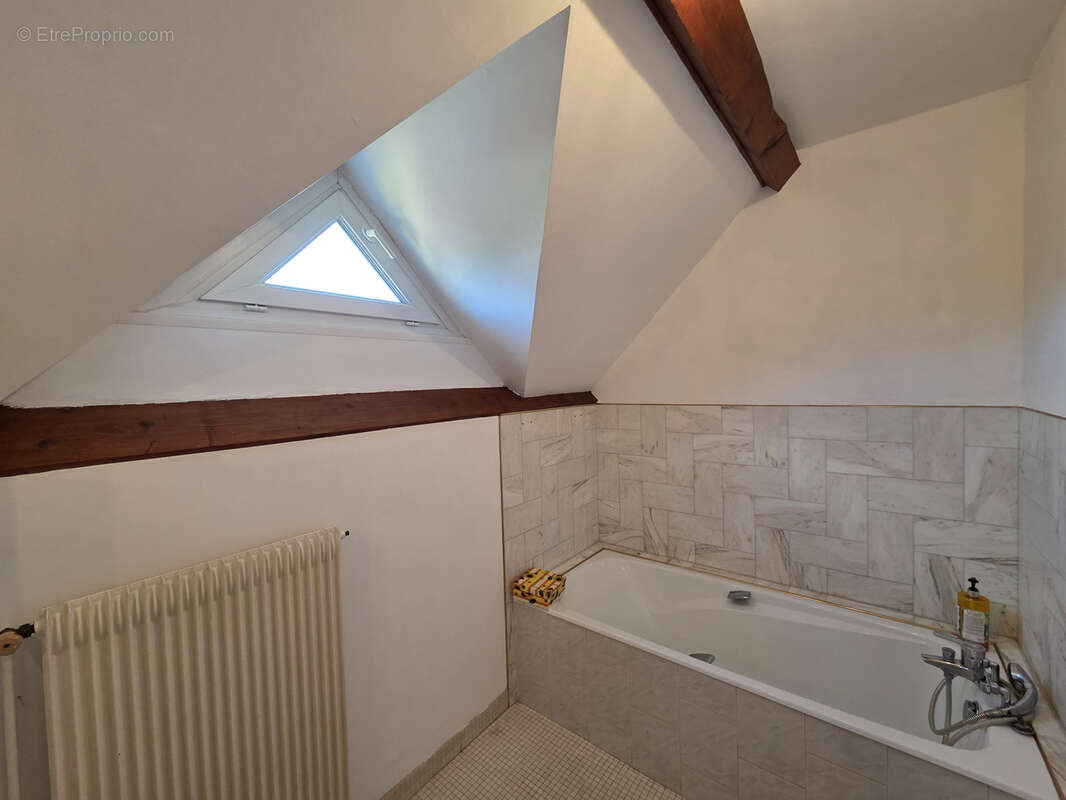 Maison à ROUSSILLON