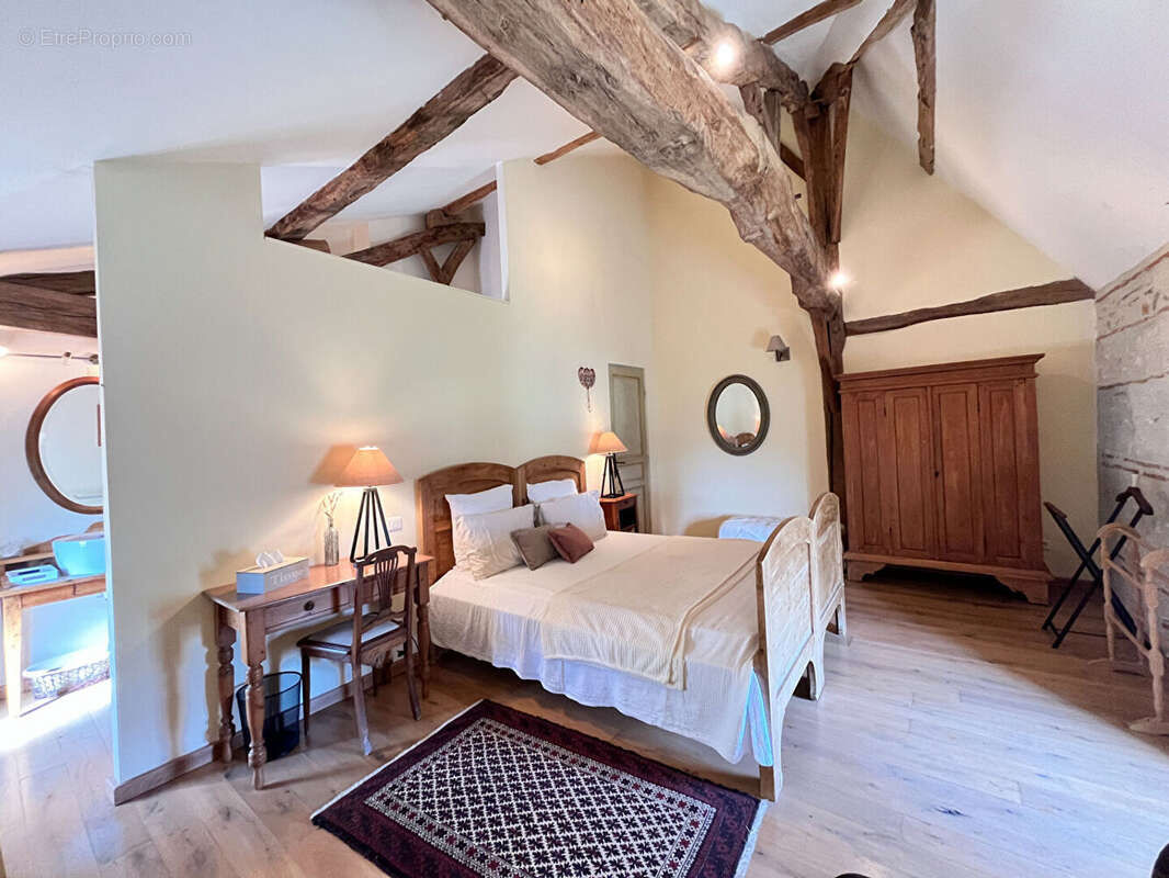 Maison à VILLENEUVE-SUR-LOT