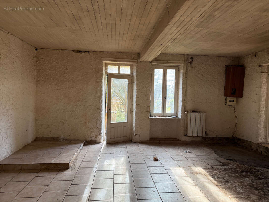 Maison à VILLEFRANCHE-D'ALLIER