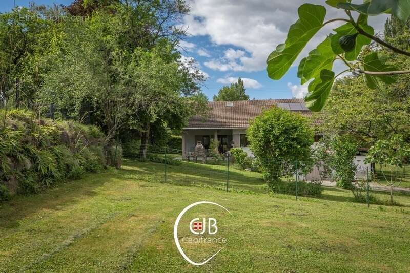 Maison aux Marches limite Myans, 4 chambres, piscine et grand terrain possible - photo 18