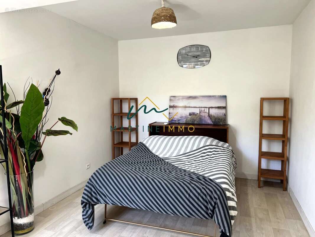 A vendre maison pierre 400m2 avec piscine - photo 25