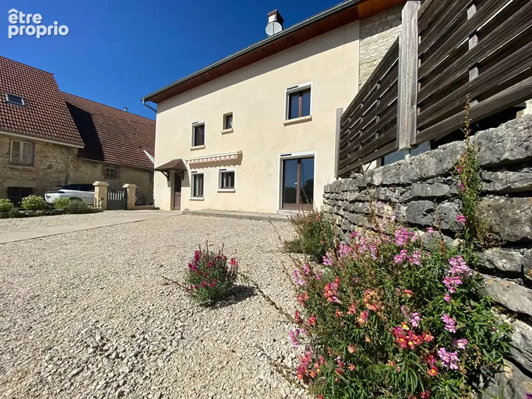 Maison de campagne à rénover à Pagnoz 108 m2 - photo 1