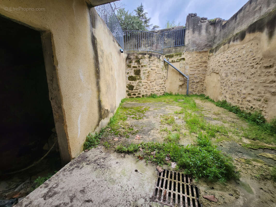 Appartement à UZES