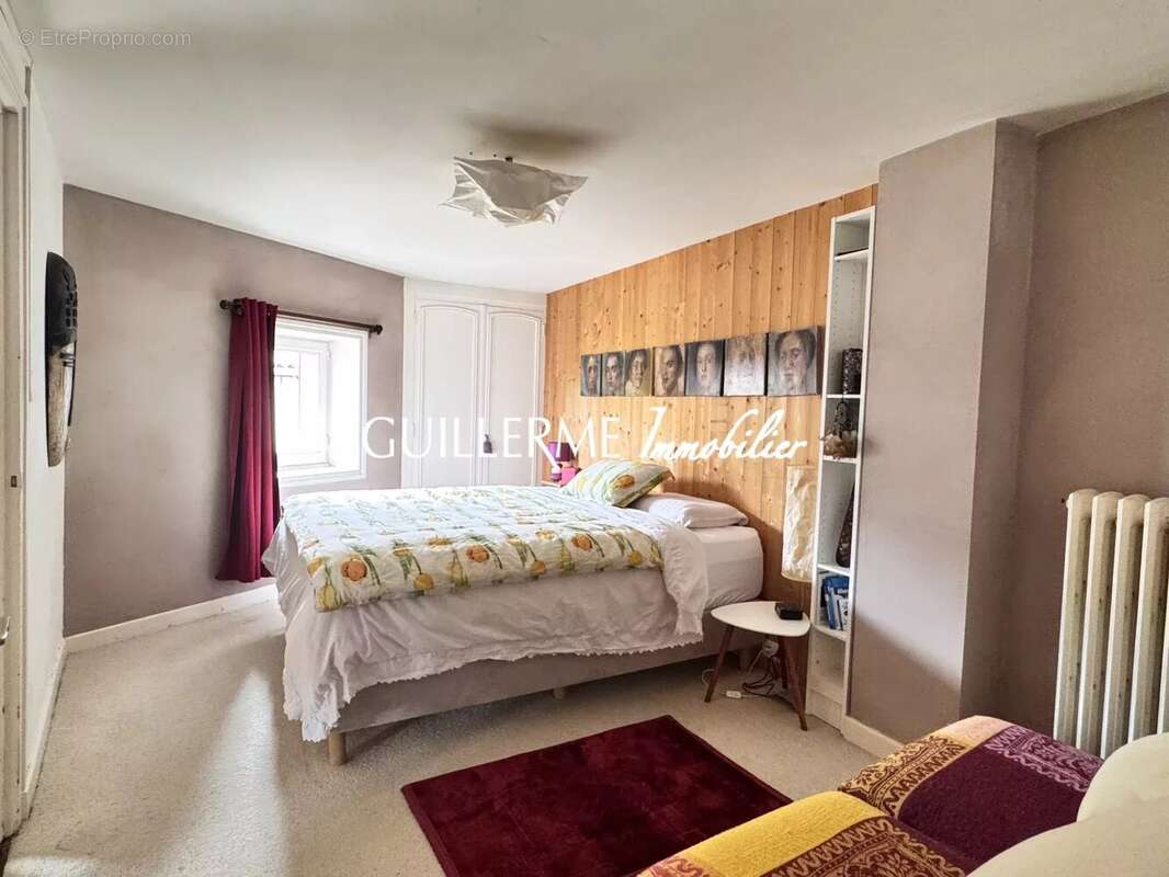 Maison à SALLES-ARBUISSONNAS-EN-BEAUJOLAIS