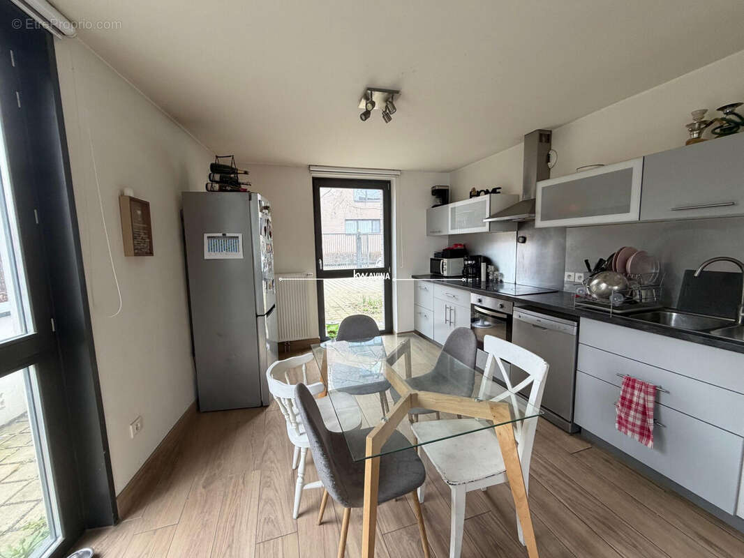 Appartement 74 m² à Lille  - photo 2