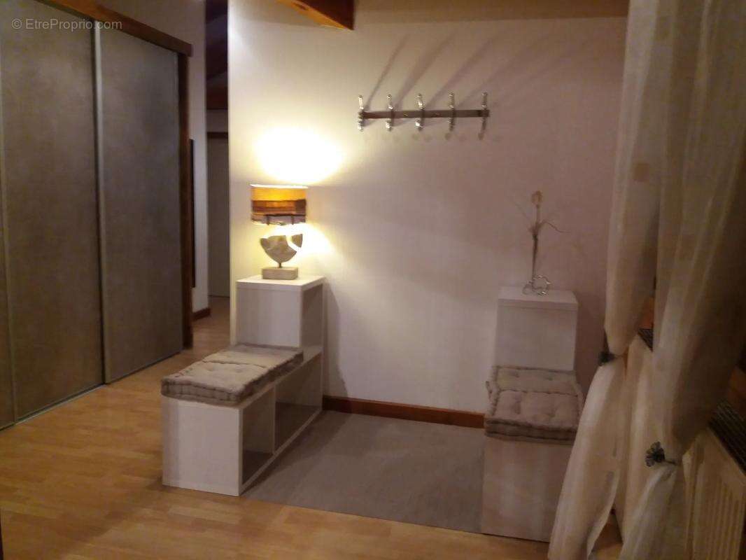 Appartement à BOIS-D'AMONT