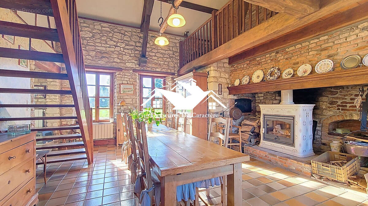 Maison à RETY