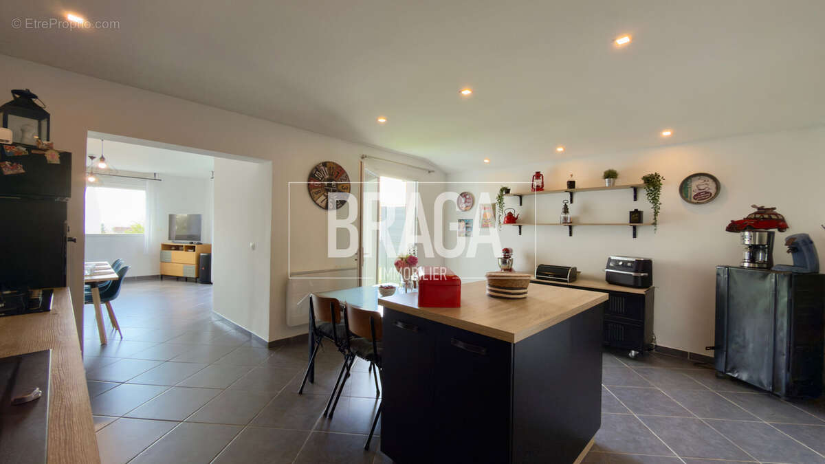Maison familiale / 135m2 / 3 chambres - photo 2