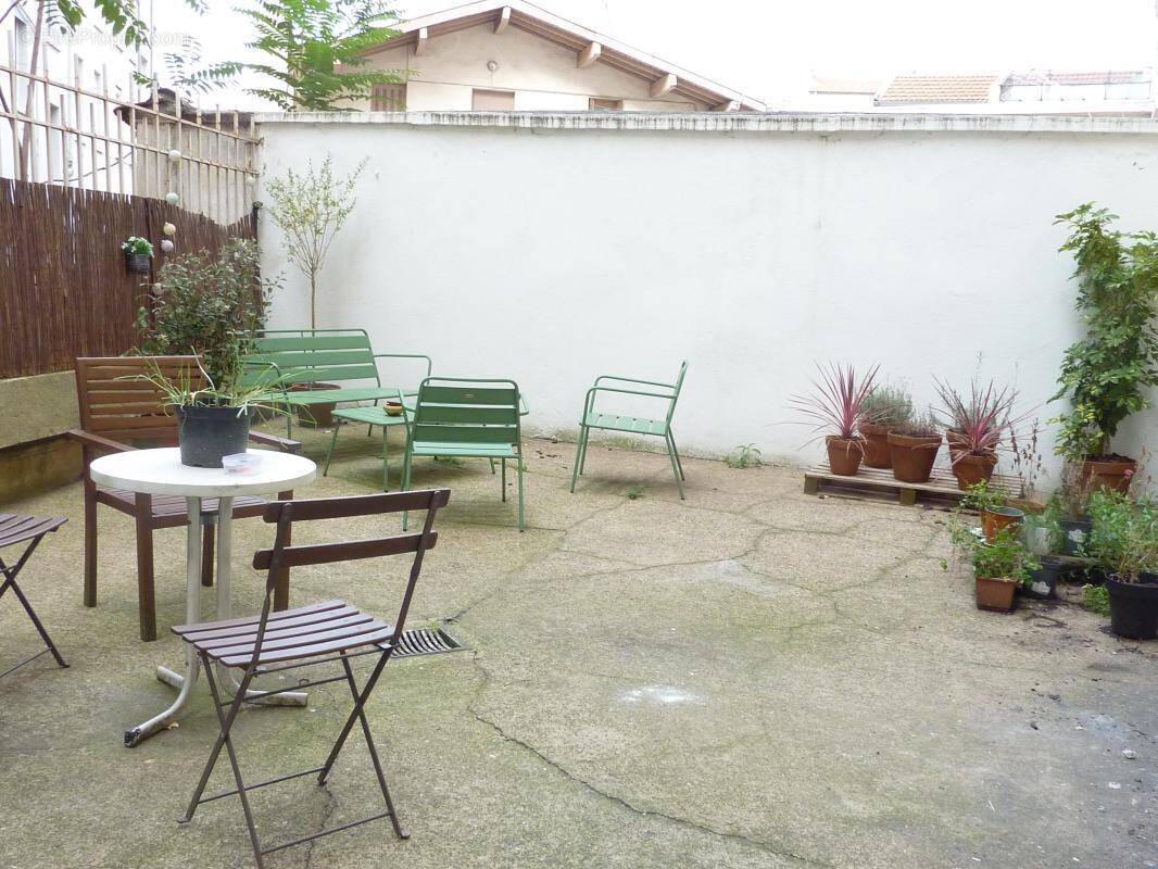 Appartement à LYON-9E