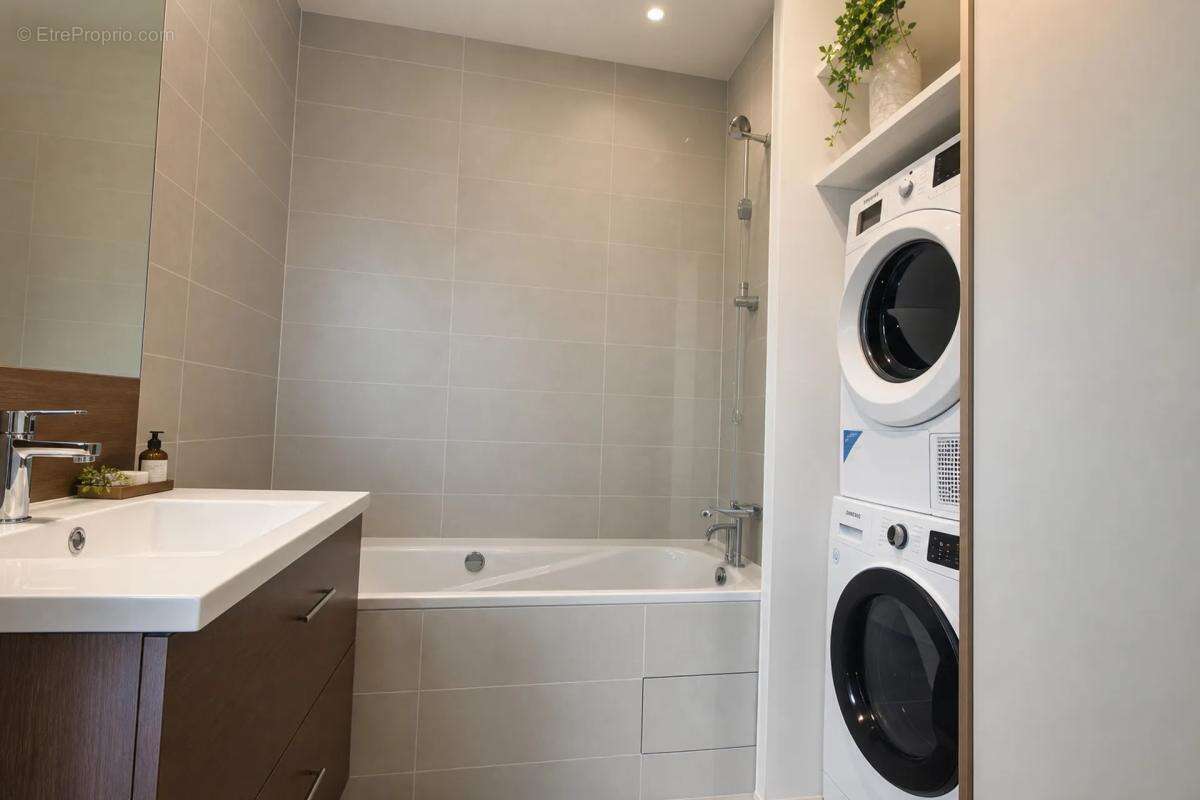 Appartement à SAINT-MANDE