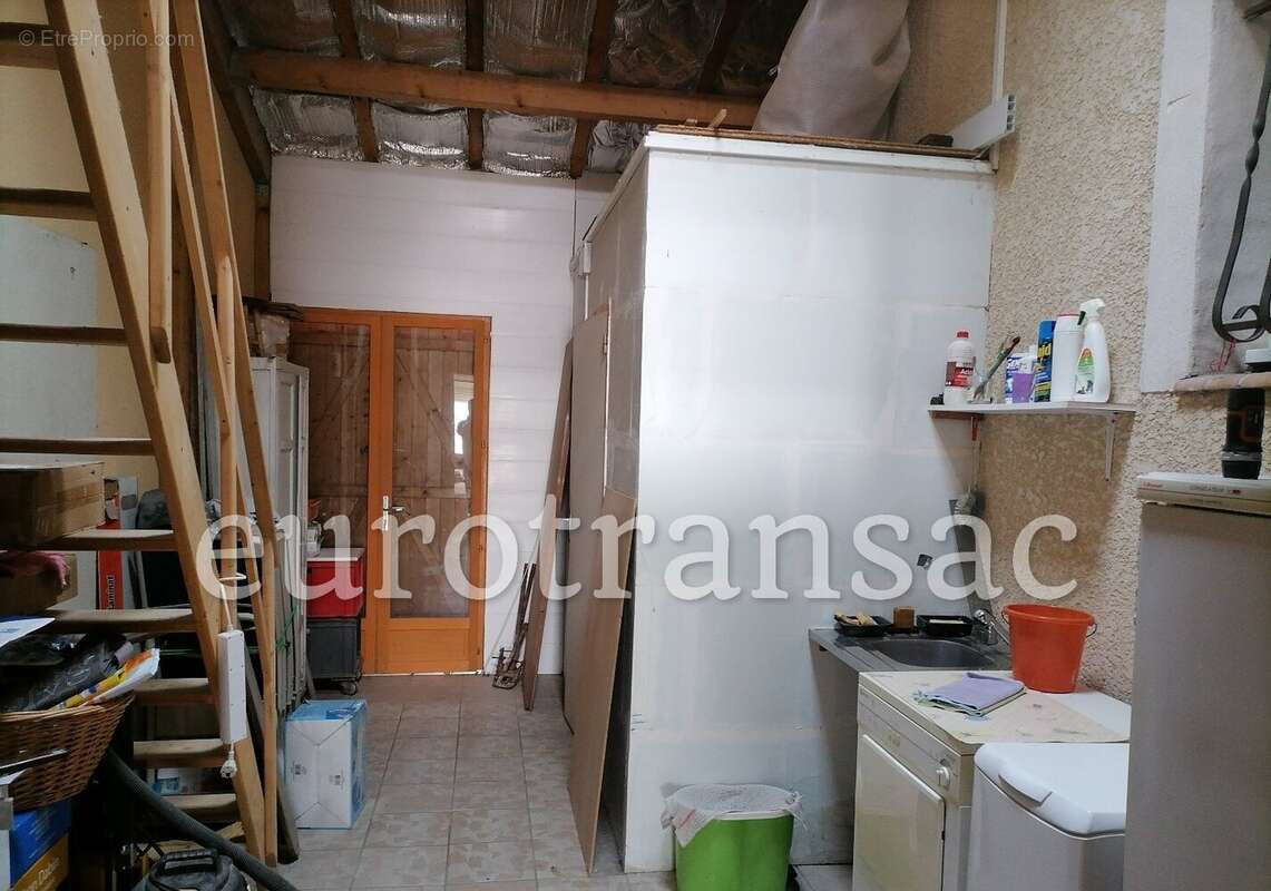 Maison à SAINT-THIBERY