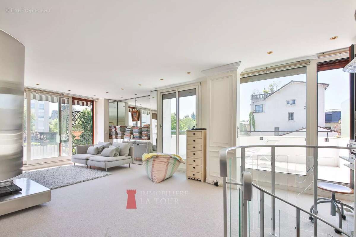 Appartement à BOULOGNE-BILLANCOURT