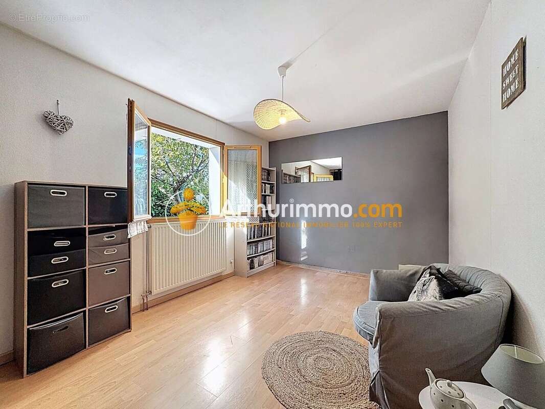 Maison à L&#039;ISLE-D&#039;ABEAU