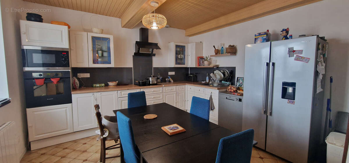 Maison à LA TOUR-DU-PIN