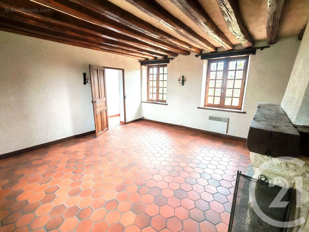 Maison à L'AIGLE