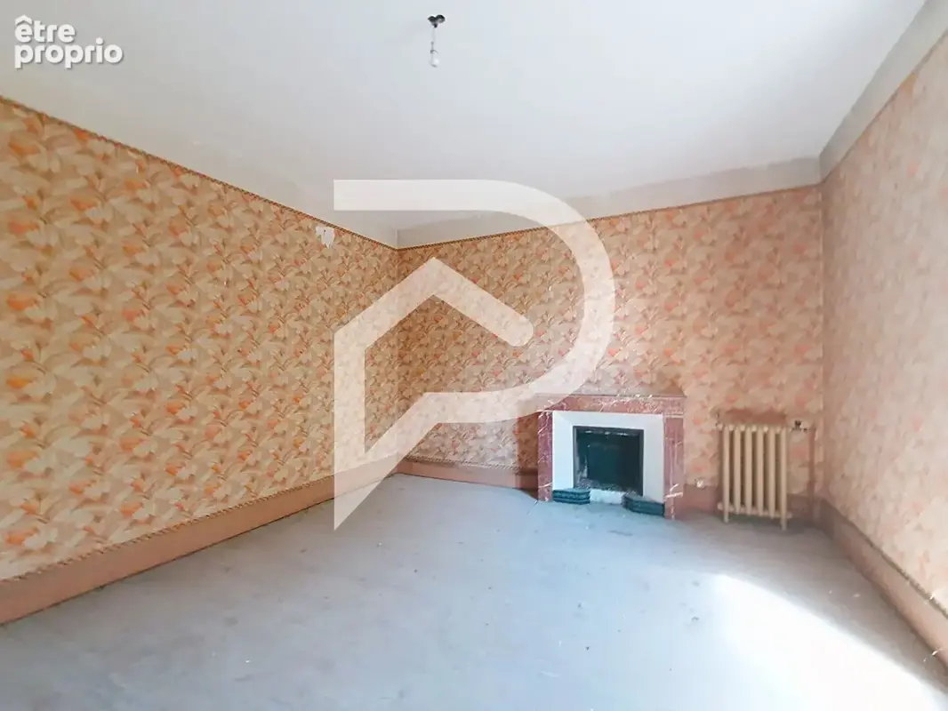 Maison et terrain constructible à vendre Sauzet 12 pièce(s) 276 m2 - photo 10