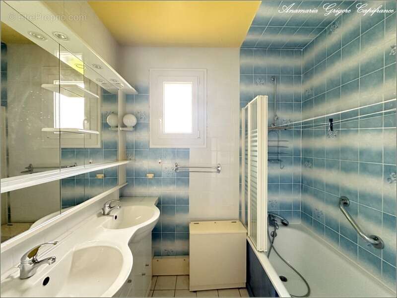 Maison à SAINT-ARNOULT-DES-BOIS