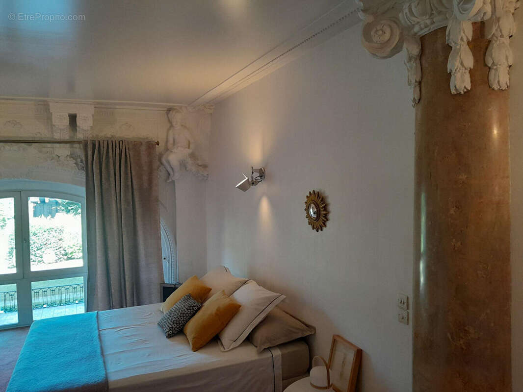 Aix Les Bains, T4 de 178 m² dans un ancien palace - photo 8