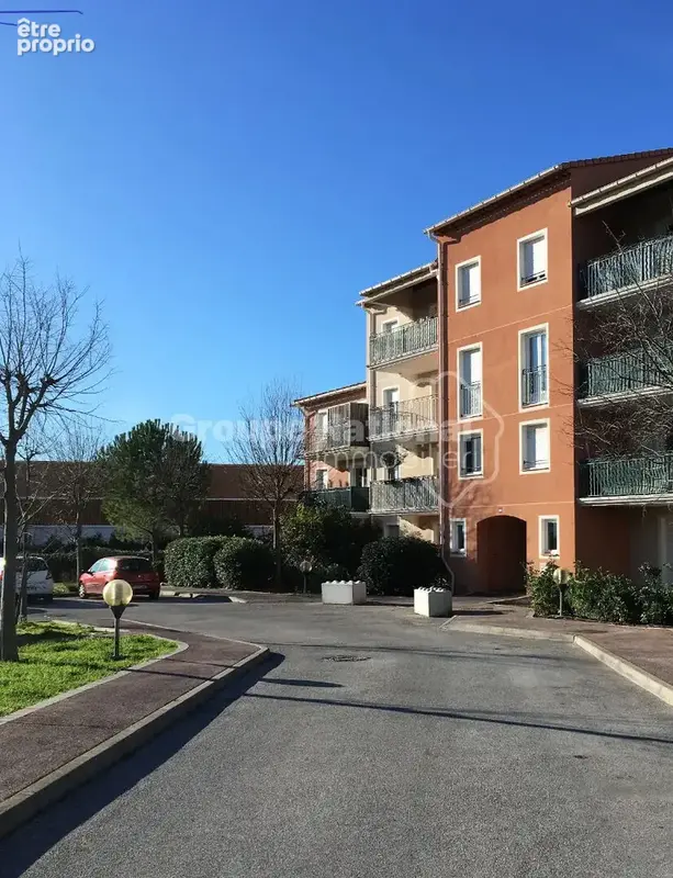 T3 climatisé de 55 m²  avec balcon couvert + garage privatif au sous-sol  dans une copropriété recherchée - photo 10