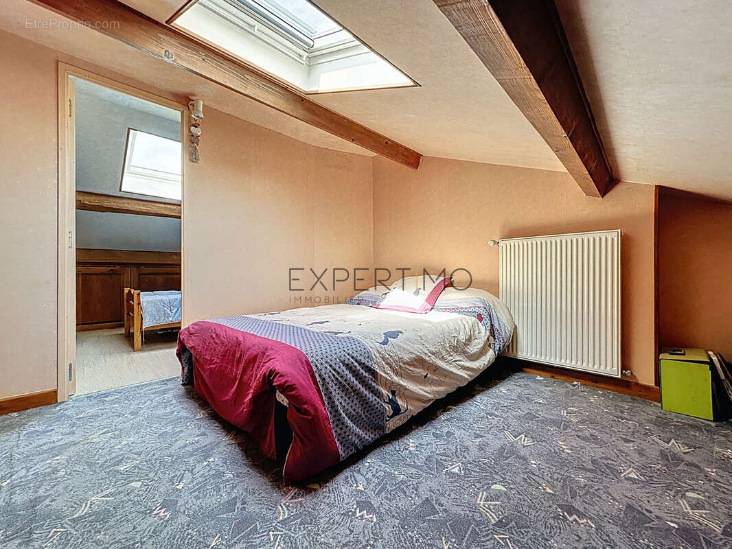 Maison à SENNECEY-LE-GRAND