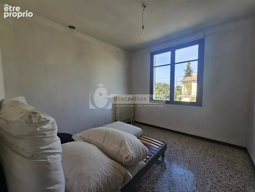 RAPHÈLE LES ARLES - Maison familiale de 226 m2 A - photo 15