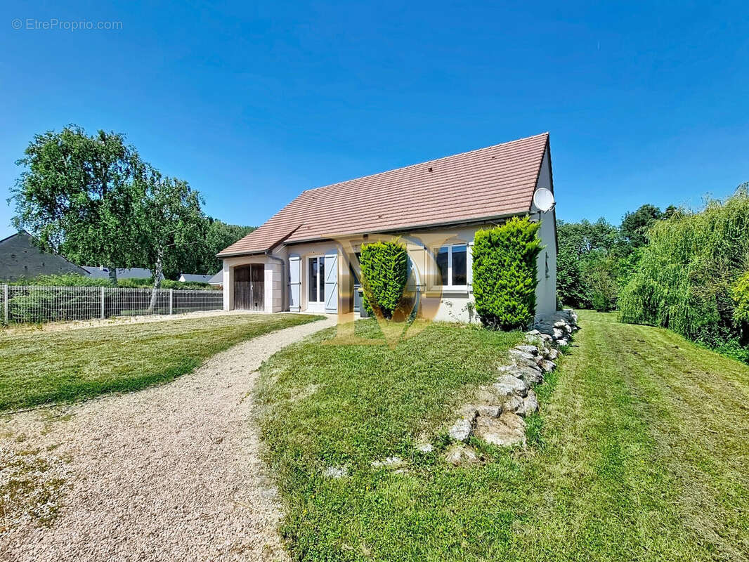 Maison à CIVRAY-DE-TOURAINE
