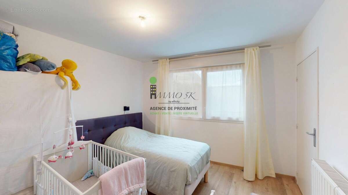 Appartement à RILLIEUX-LA-PAPE