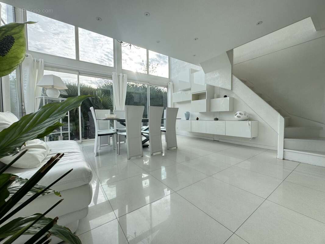 Maison à SAINT-GERMAIN-LES-CORBEIL