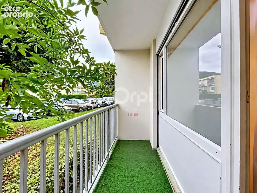 Studio Proche Douane à Gaillard, Spécial Investissement - photo 4