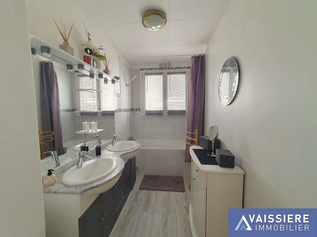 Appartement à BOIS-D&#039;ARCY