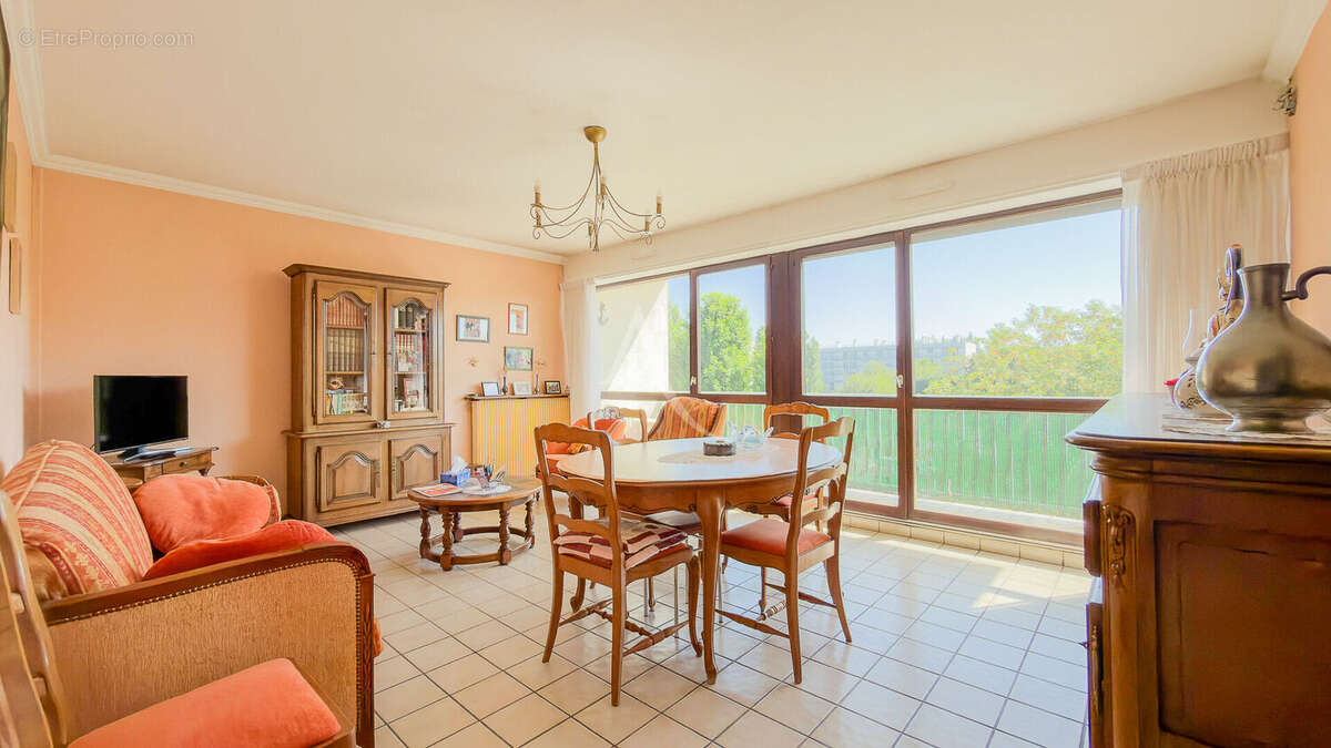 Appartement à BRUNOY