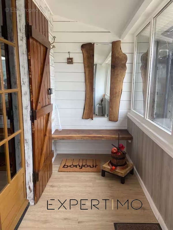 Maison à NIEUIL-L&#039;ESPOIR