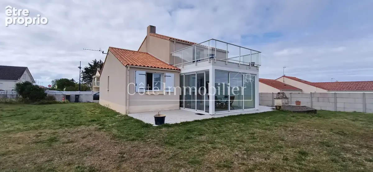 Maison à LA PLAINE-SUR-MER