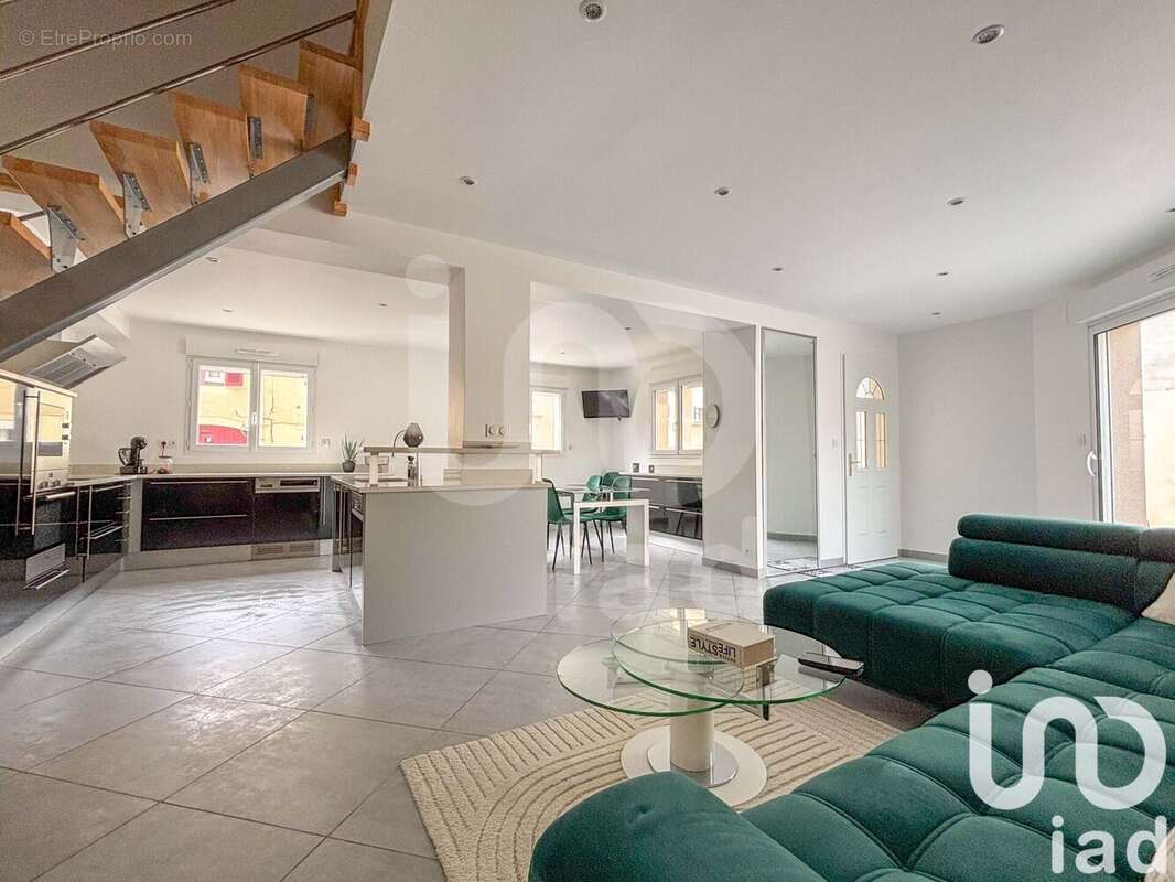 Maison 139 m² à Montlucon  - photo 2