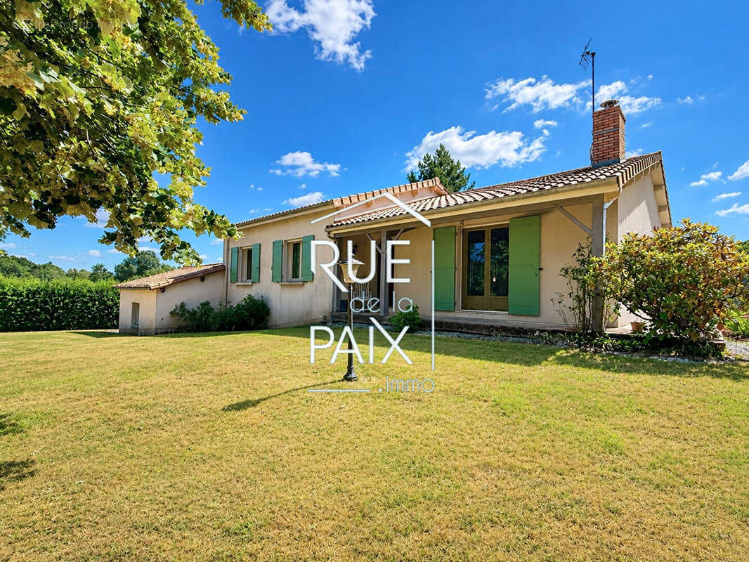 Maison - 122 m2 - photo 2