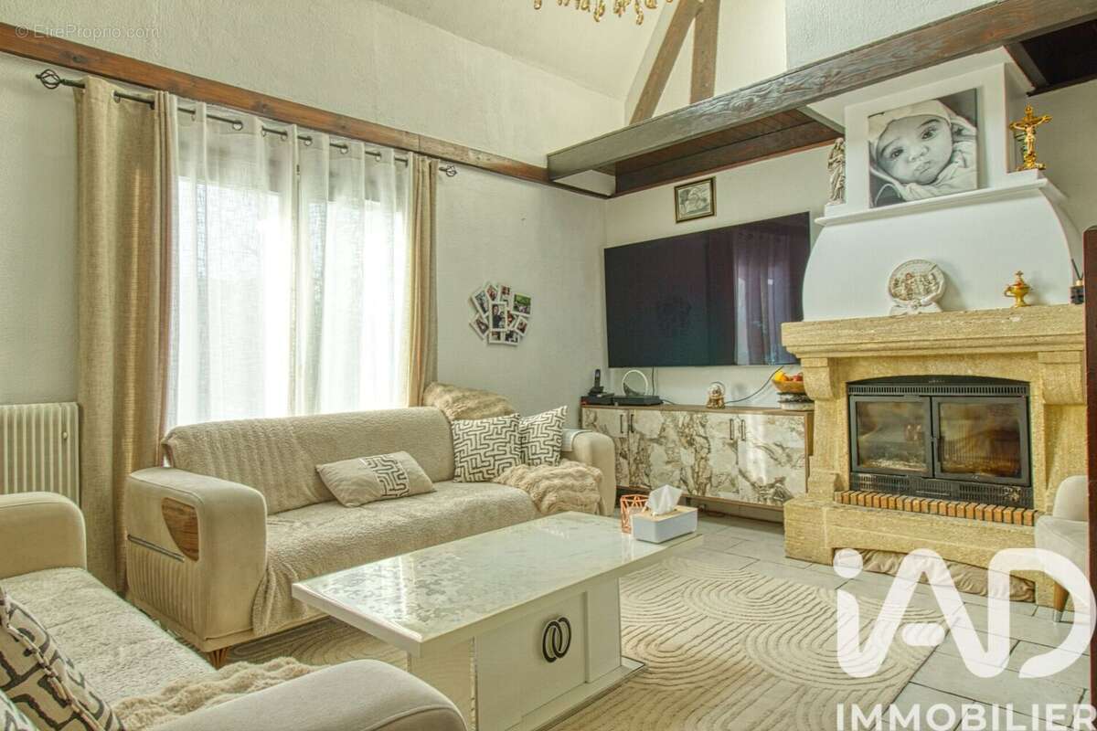 Photo 2 - Maison à ARNOUVILLE-LES-GONESSE