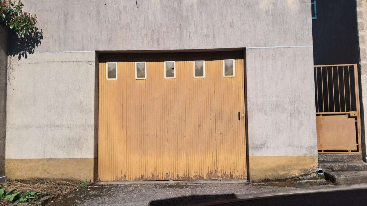 Maison à CORVOL-L&#039;ORGUEILLEUX