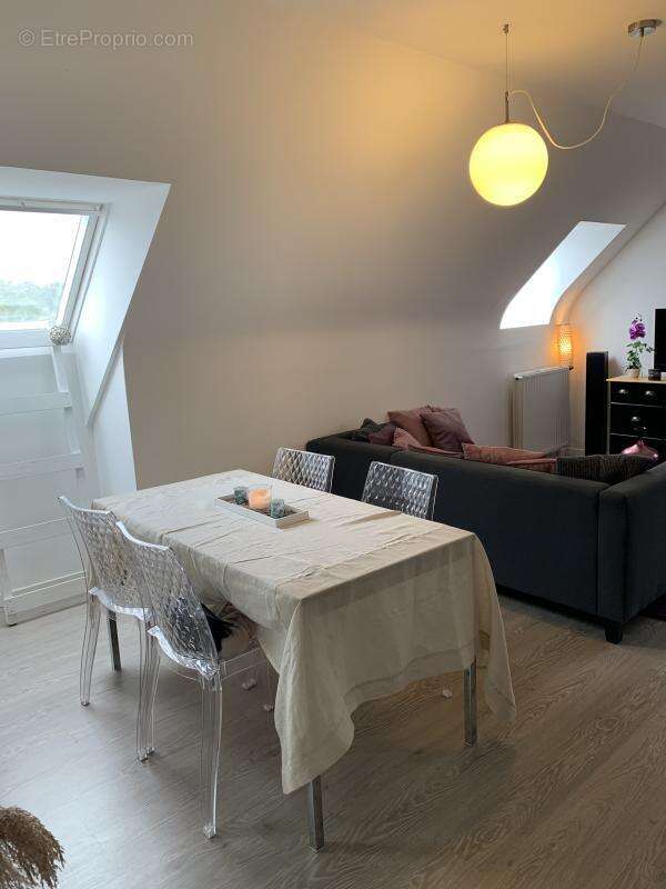 Appartement à LE RHEU