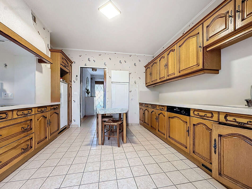 Maison à MONTMIRAIL