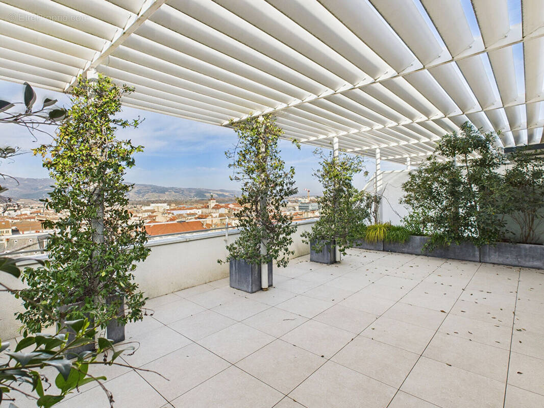 Appartement à VALENCE